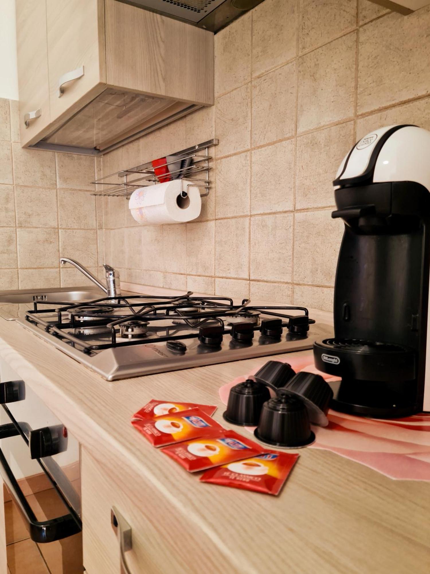 Ampio E Luminoso Monolocale Apartment