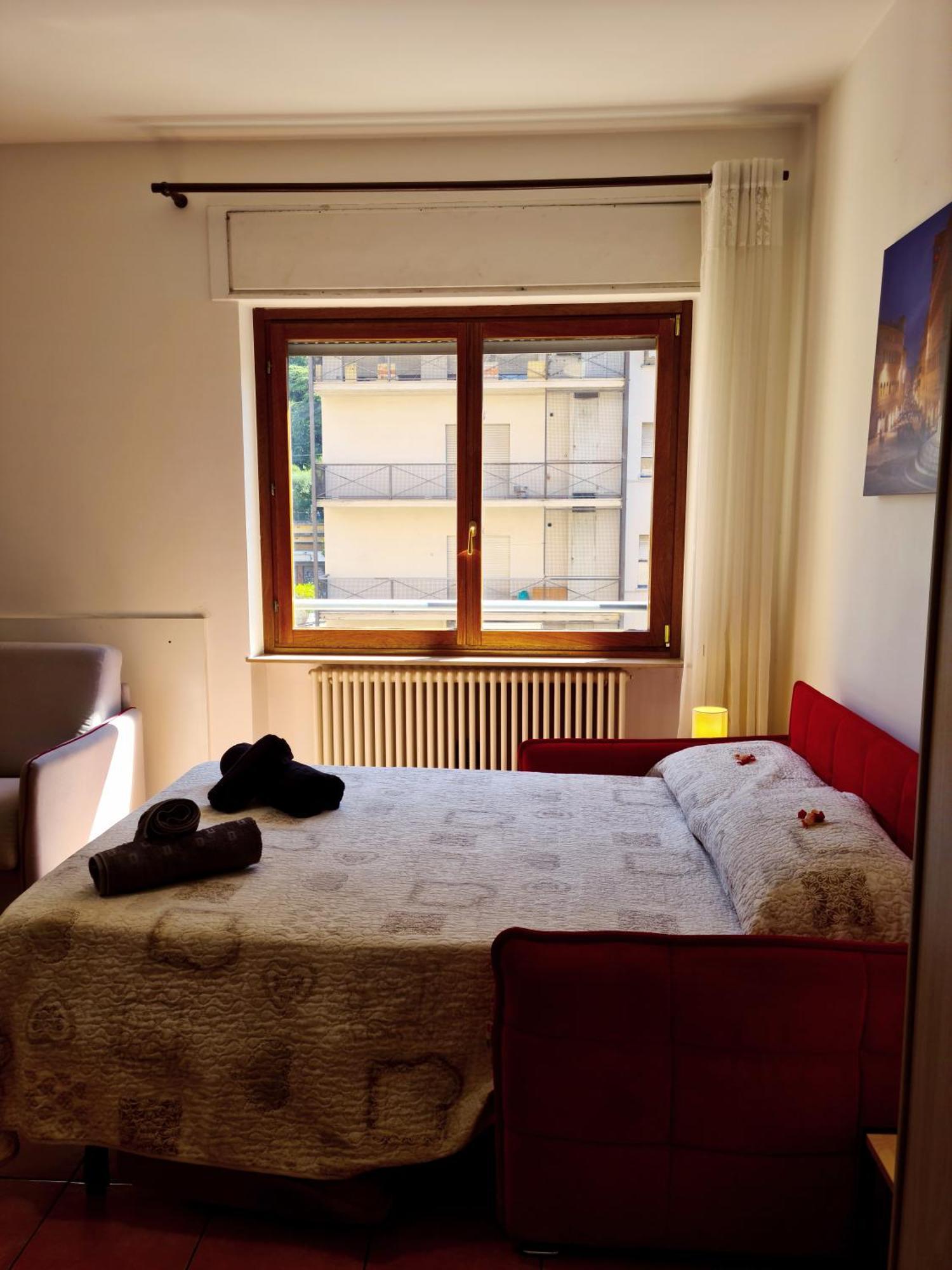 Ampio E Luminoso Monolocale Apartment Perugia
