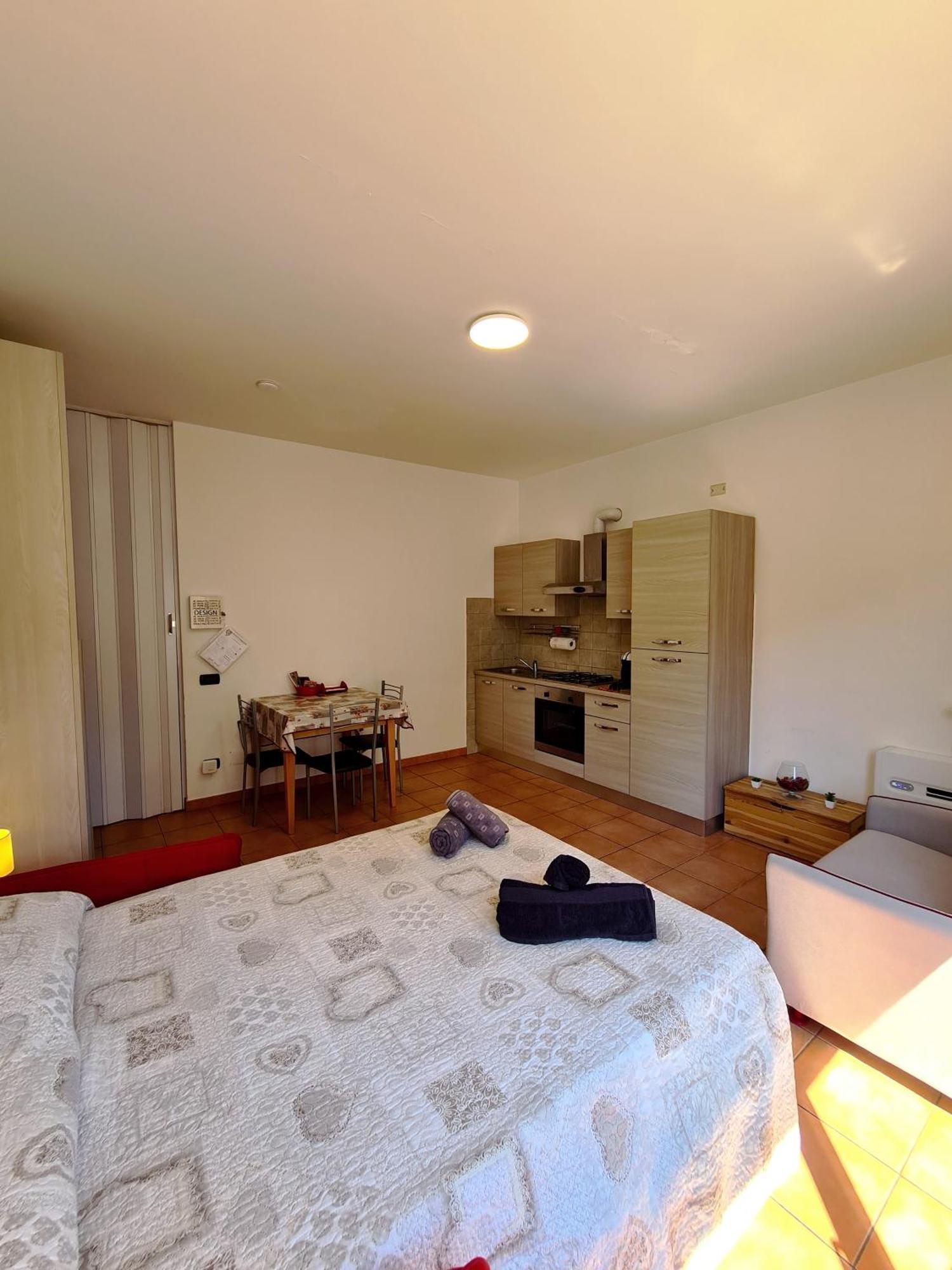 Apartment Ampio E Luminoso Monolocale